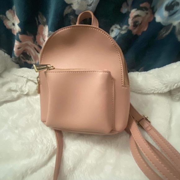 Soft blush pink Miniso mini backpack - Picture 5 of 5